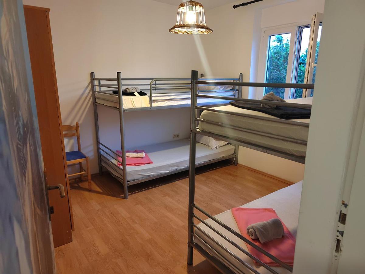 Hostel Rasema Трогір Екстер'єр фото
