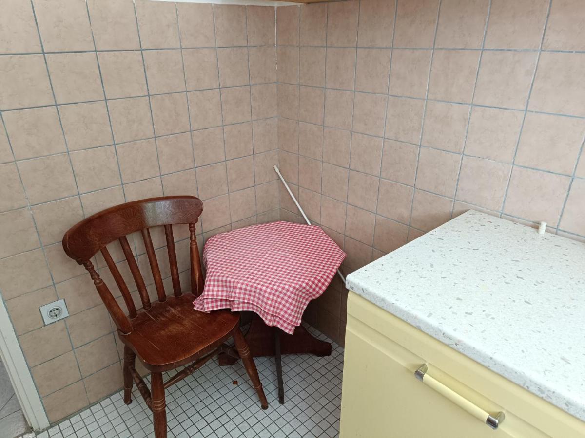 Hostel Rasema Трогір Екстер'єр фото