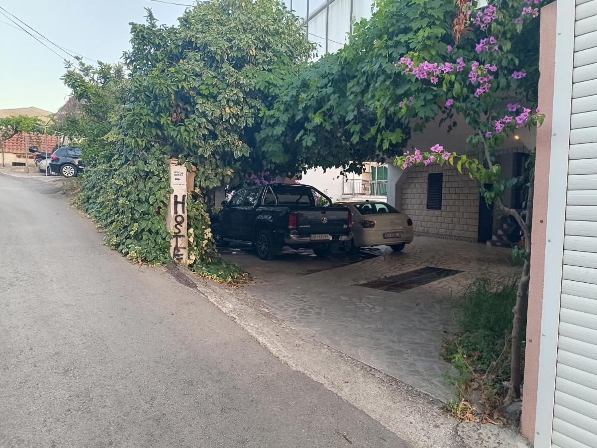 Hostel Rasema Трогір Екстер'єр фото